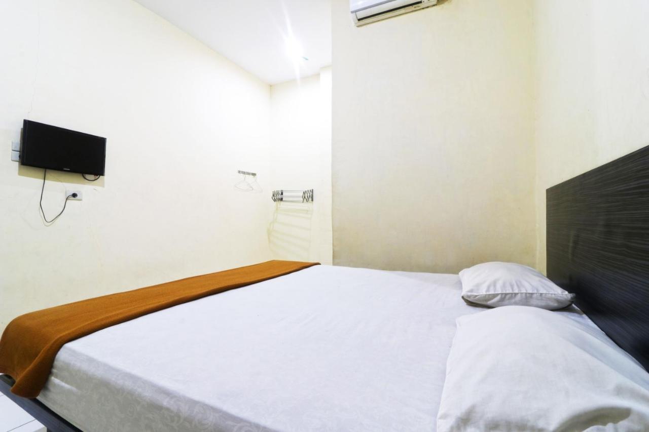 Guest House Taman Sari Syariah Pekanbaru Buitenkant foto