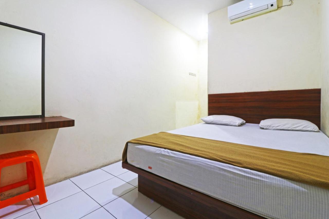 Guest House Taman Sari Syariah Pekanbaru Buitenkant foto