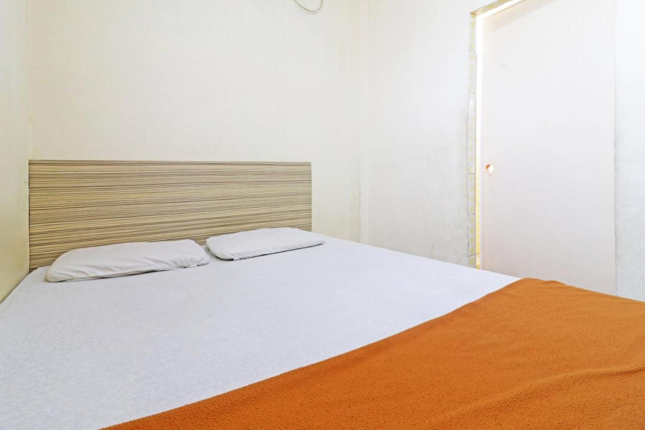 Guest House Taman Sari Syariah Pekanbaru Buitenkant foto