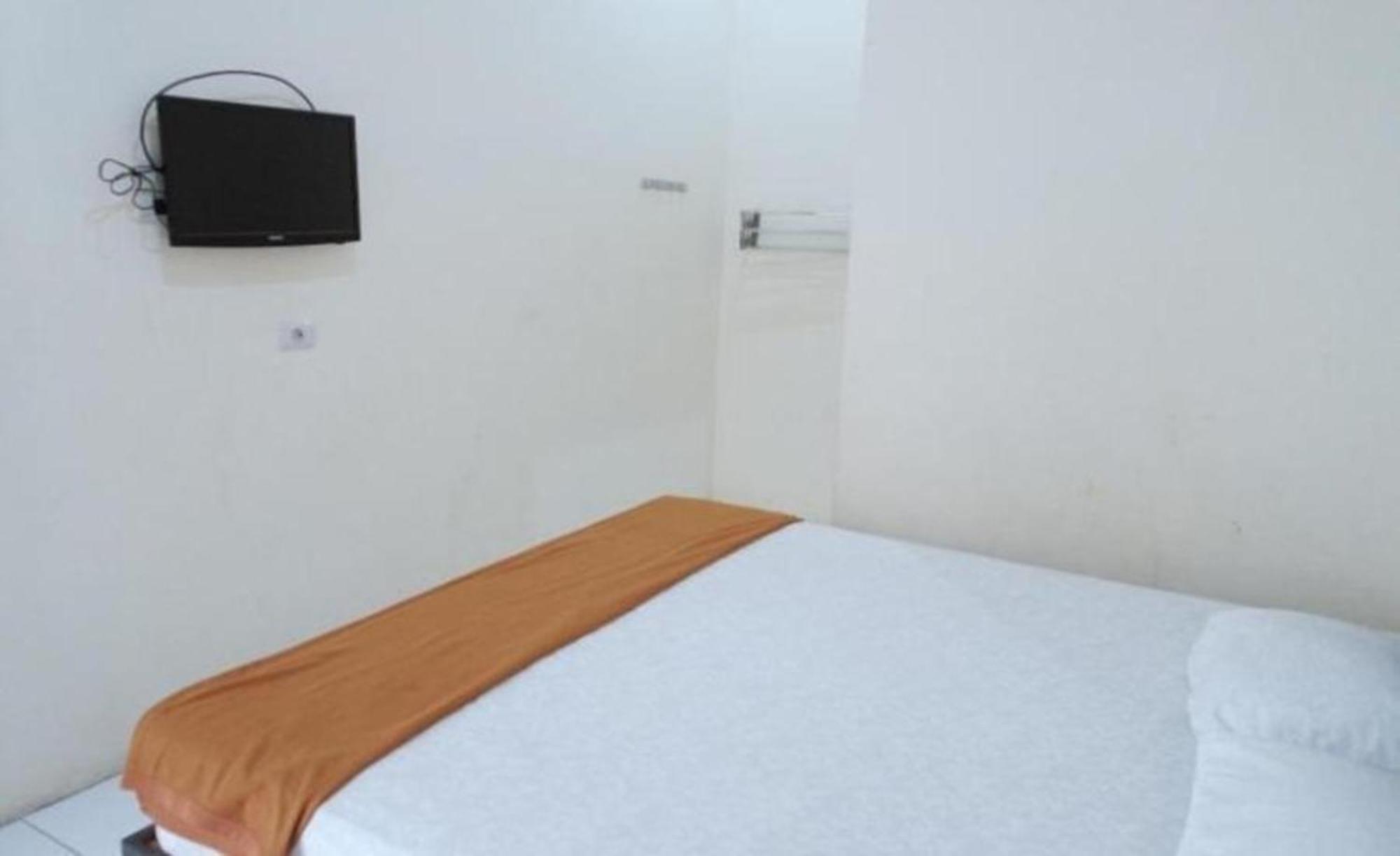 Guest House Taman Sari Syariah Pekanbaru Buitenkant foto