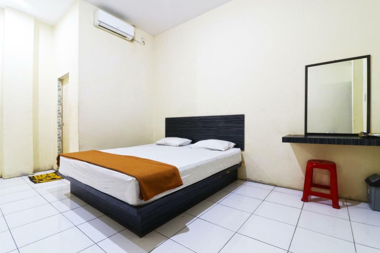 Guest House Taman Sari Syariah Pekanbaru Buitenkant foto