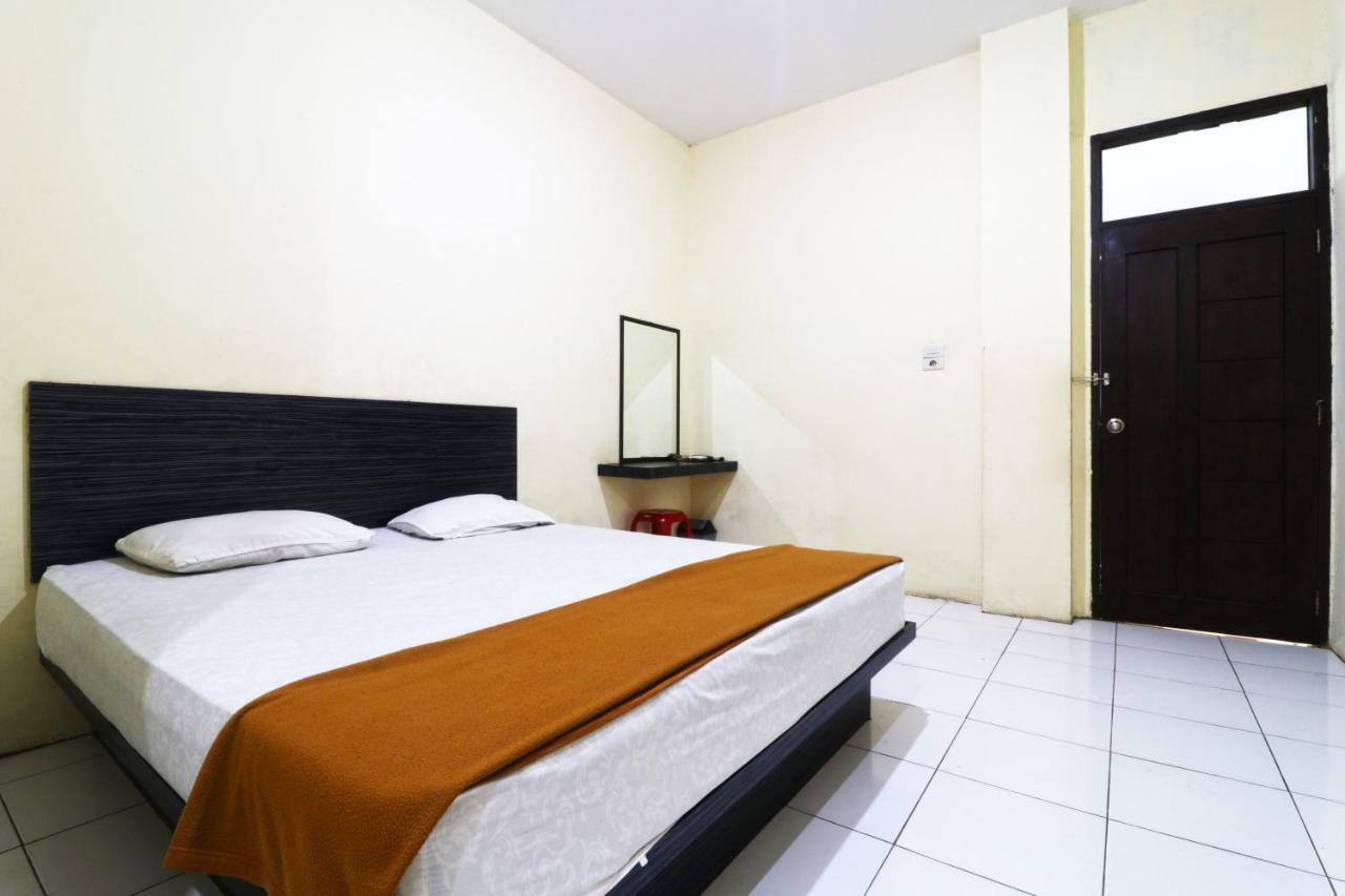 Guest House Taman Sari Syariah Pekanbaru Buitenkant foto